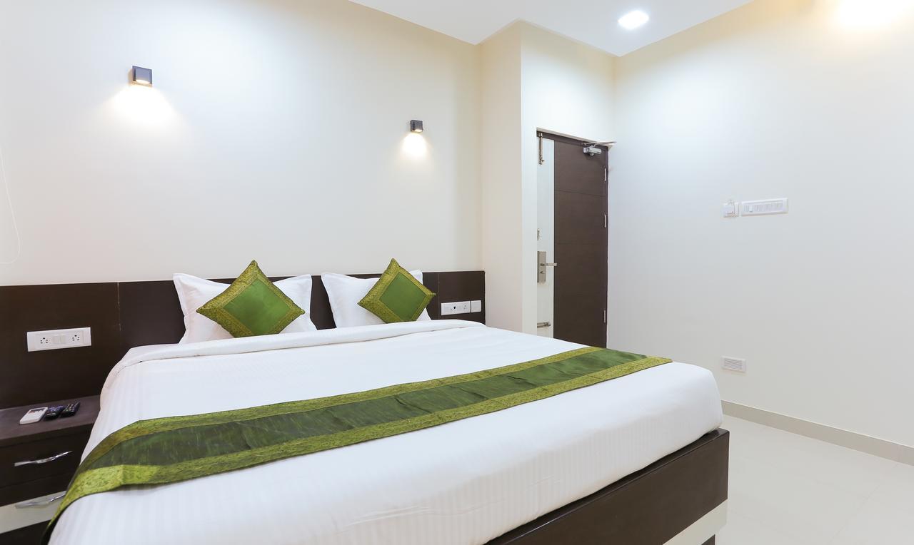 Majestic Inn Τσενάι Εξωτερικό φωτογραφία